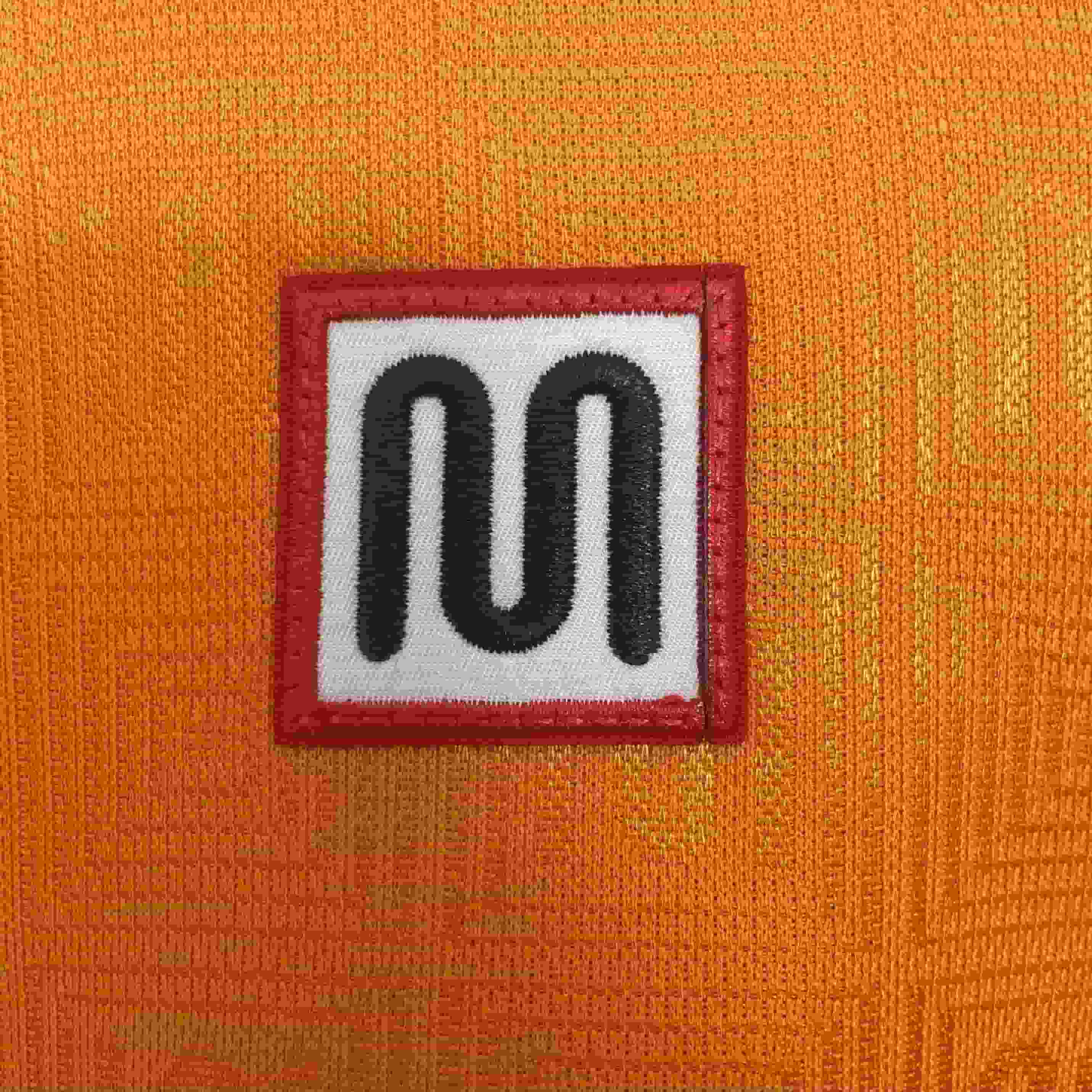 1991–92 Barcelona Away Retro Football Shirt