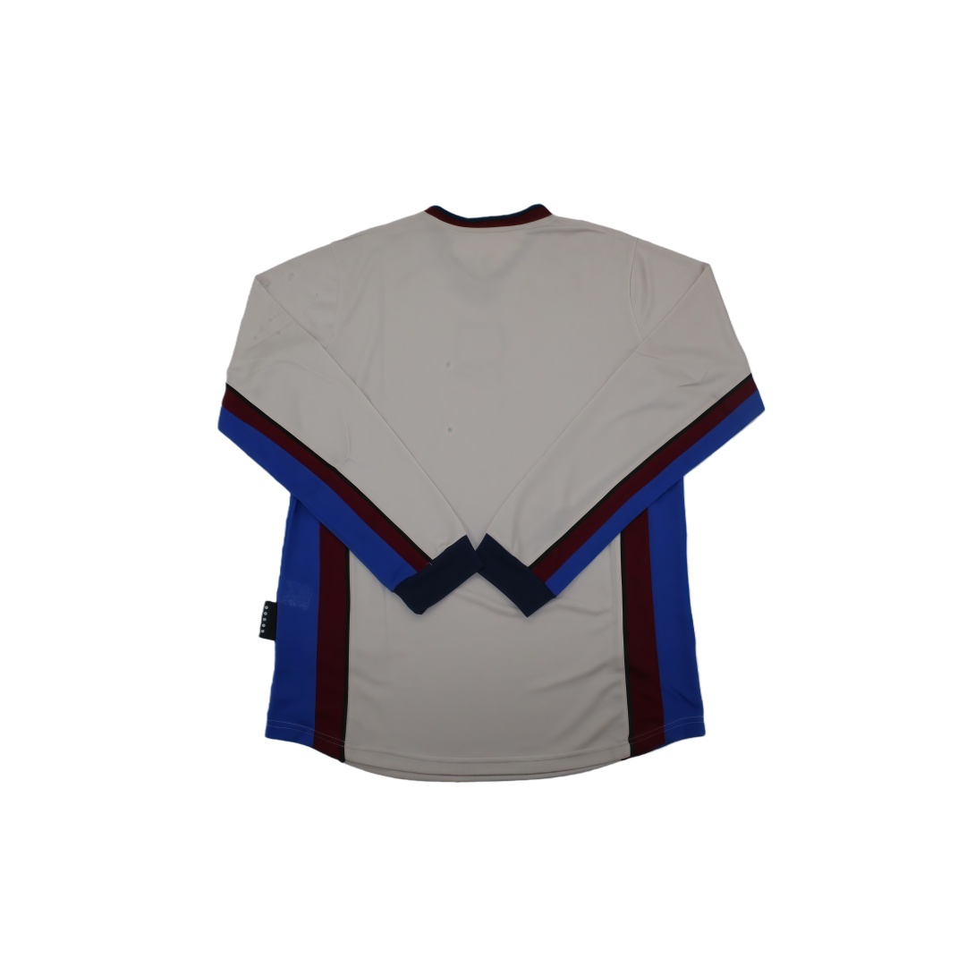1998–01 Barcelona Away Retro Football Shirt Long Sleeve
