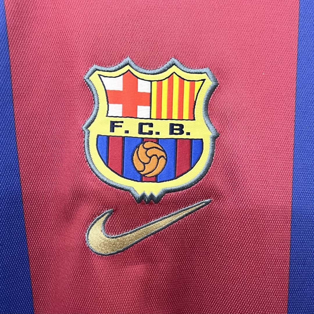 1998–99 Barcelona Home Retro Football Shirt