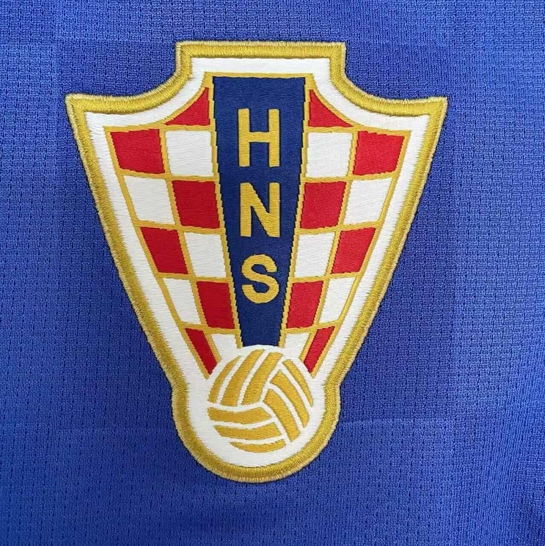 2010 Croatia Away Retro Football Shirt