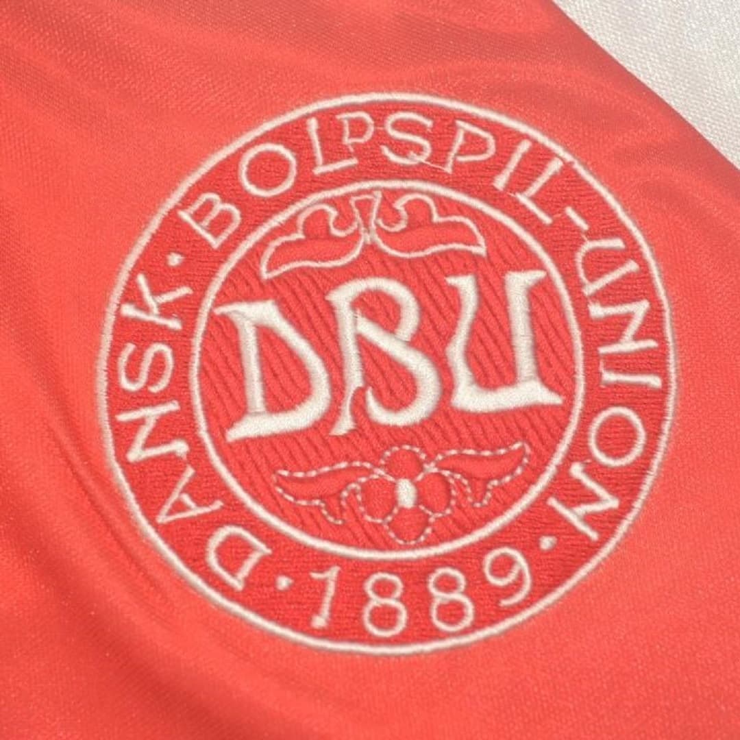 1992 Denmark Home Retro Football Shirt