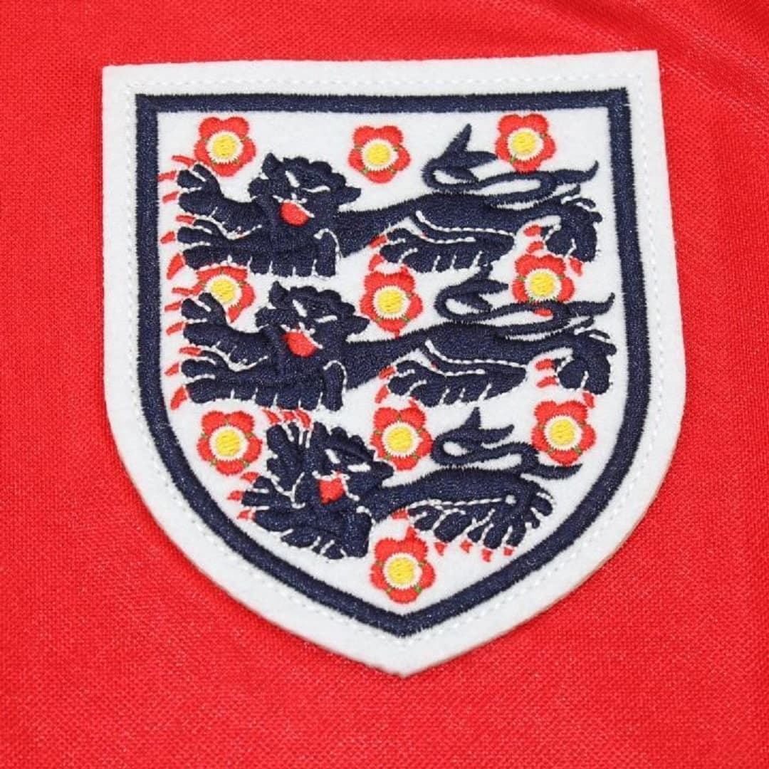 1982 England Away Retro Football Shirt