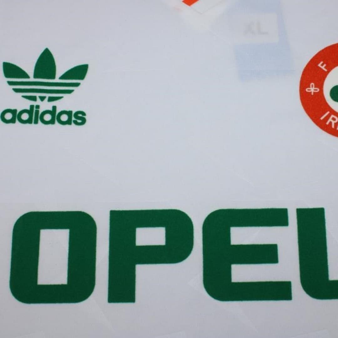 1990 Ireland Away Retro Football Shirt