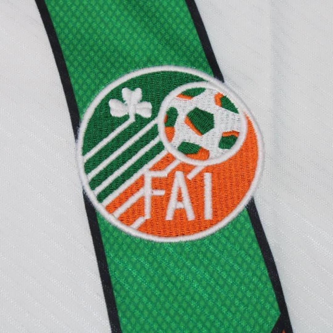 1995 Ireland Away Retro Football Shirt