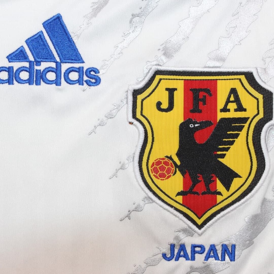 2006 Japan Away Retro Football Shirt