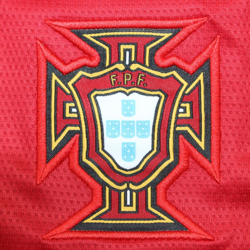 1996 Portugal Home Retro Football Shirt