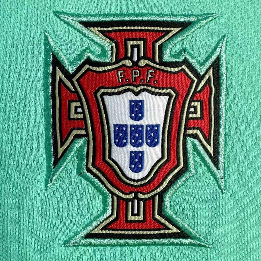 2016 Portugal Away Retro Football Shirt