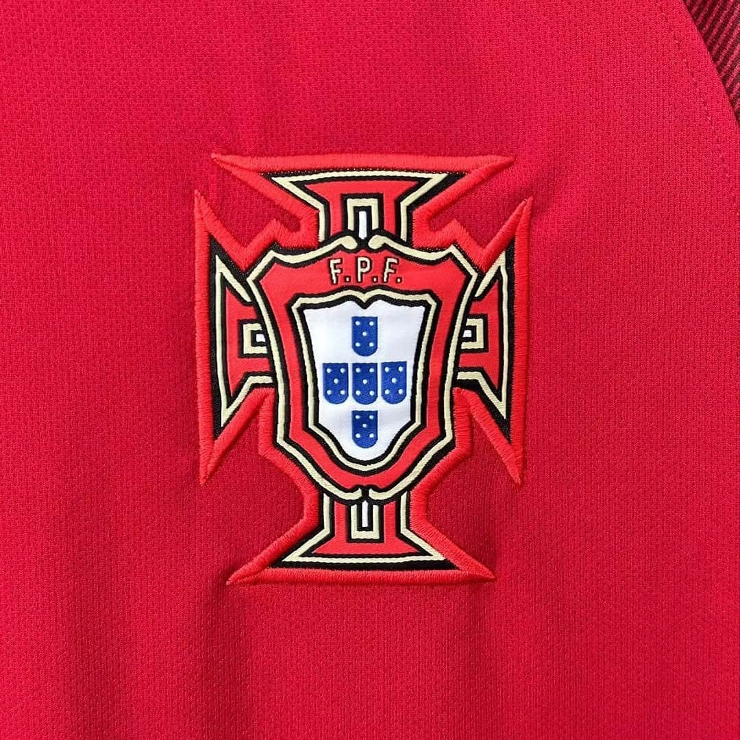 2016 Portugal Home Retro Football Shirt Long Sleeve