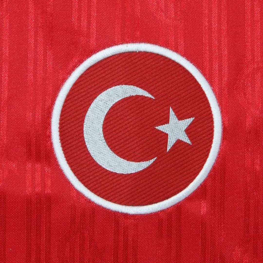 1996 Turkey Home Retro Football Shirt